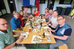 Abendessen-an-der-Huette