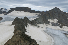 Sonklarspitz-links-und-Wilder-Pfaff-rechts